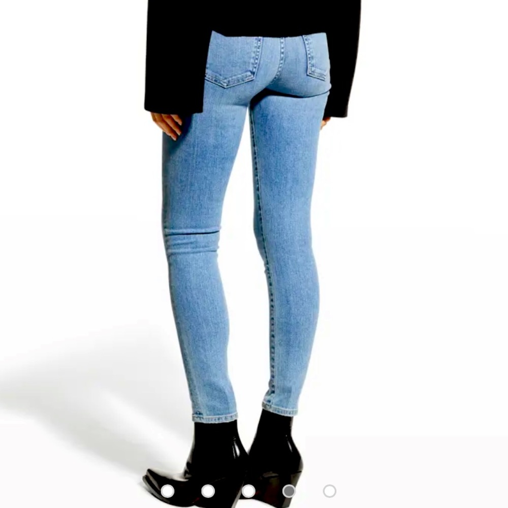 rag & bone light wash skinny jeans - Picture 2 of 9